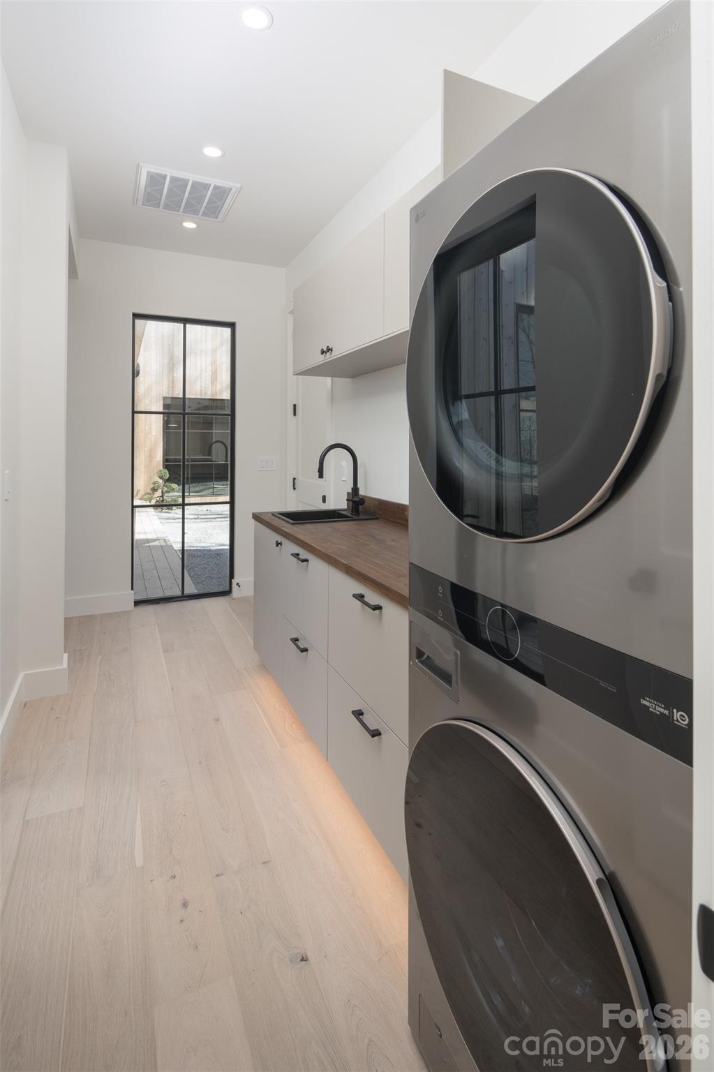 Connestee Falls - Residential