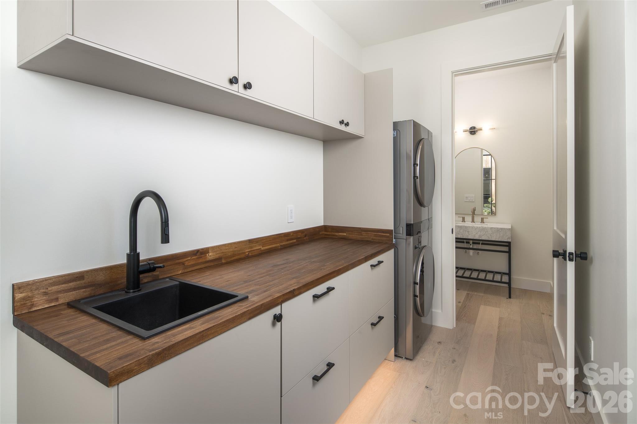 Connestee Falls - Residential