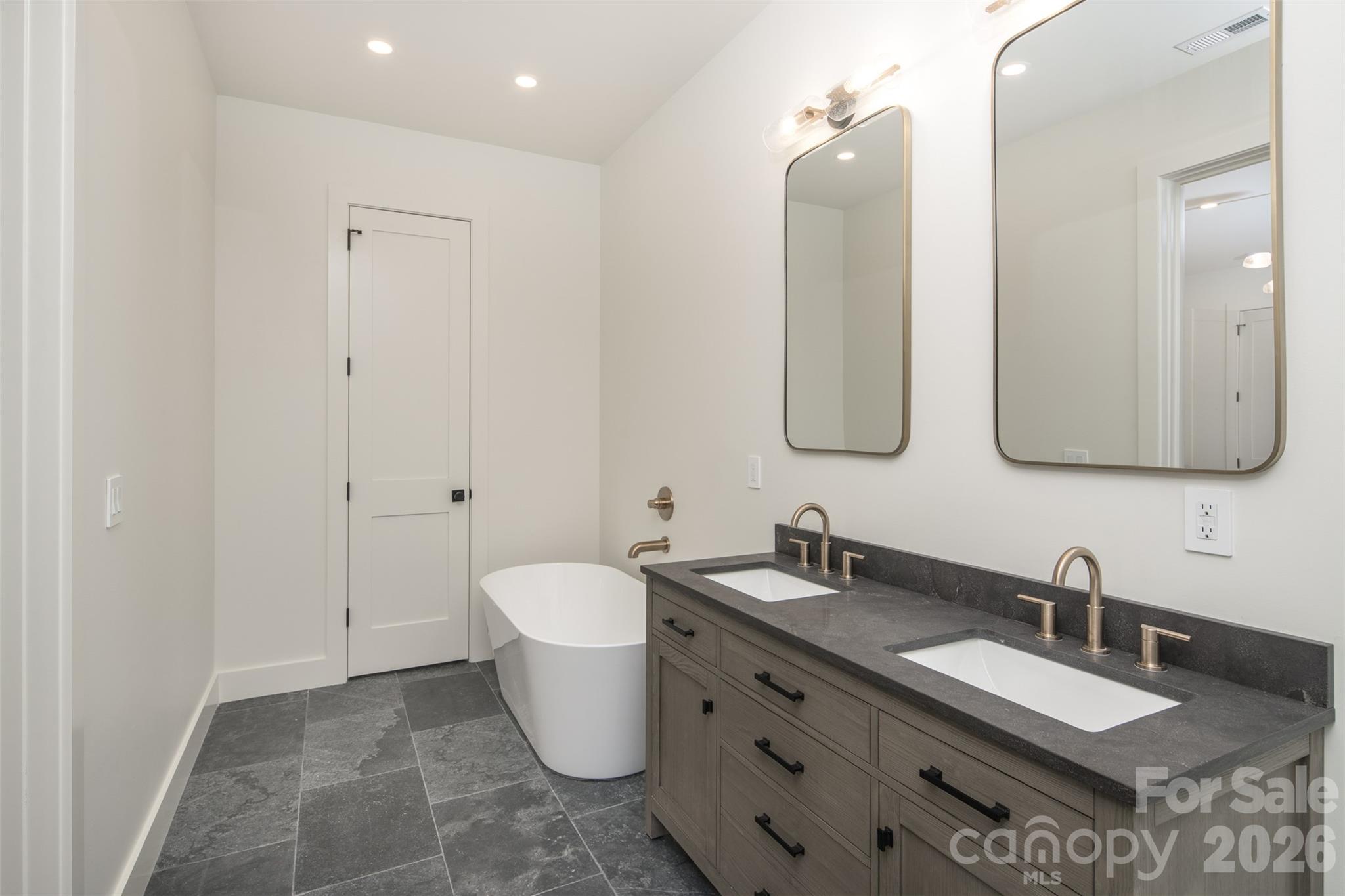 Connestee Falls - Residential