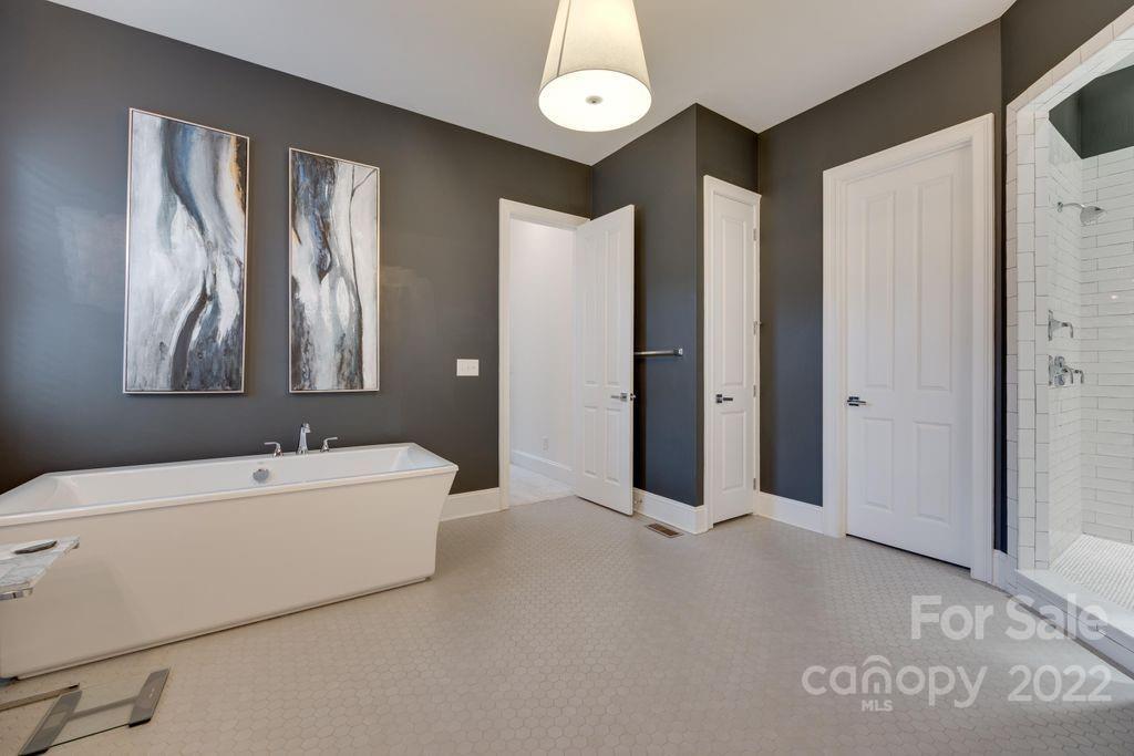 McLean - South Shore - Residential