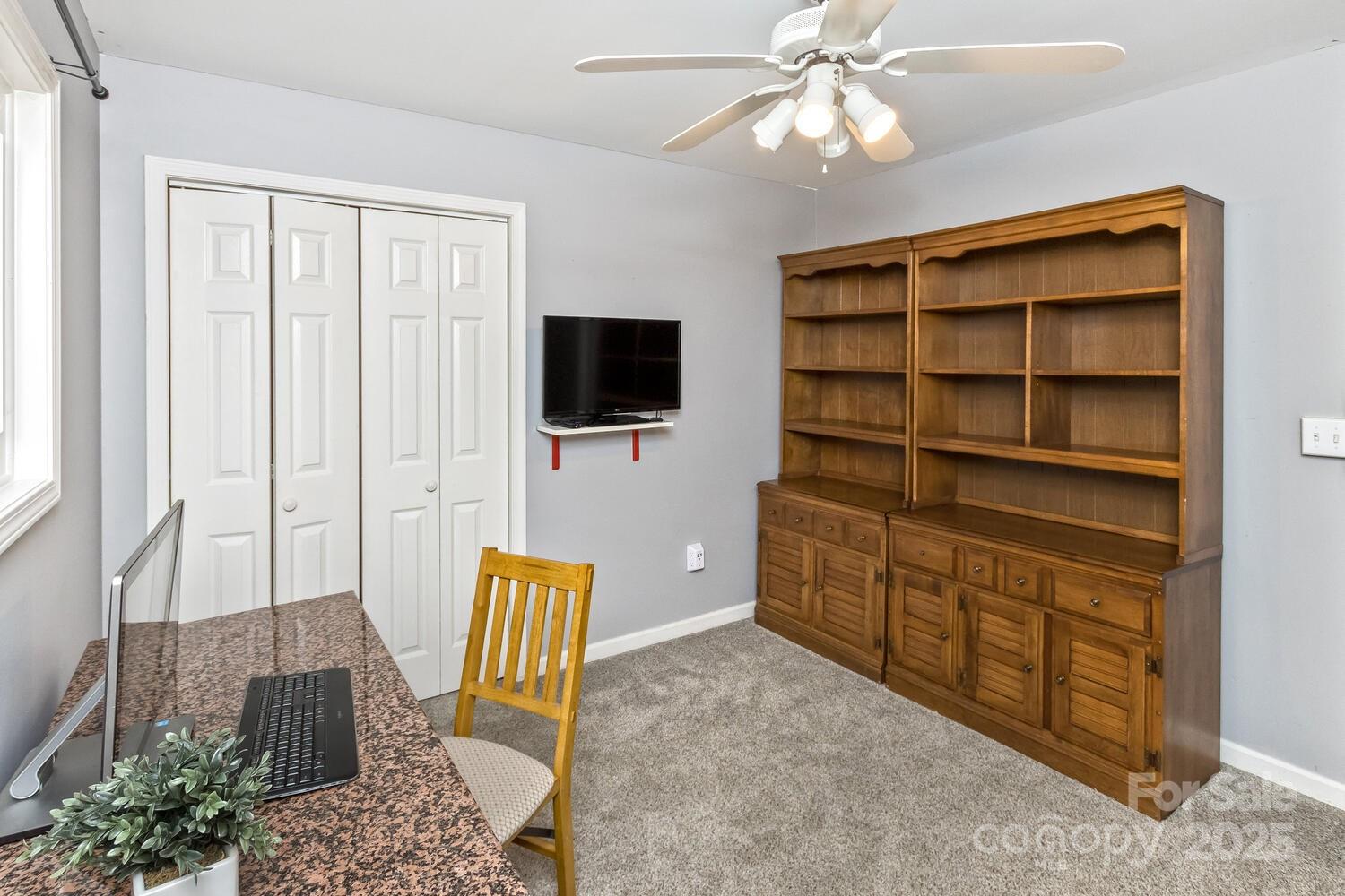 Mills Pointe - Residential