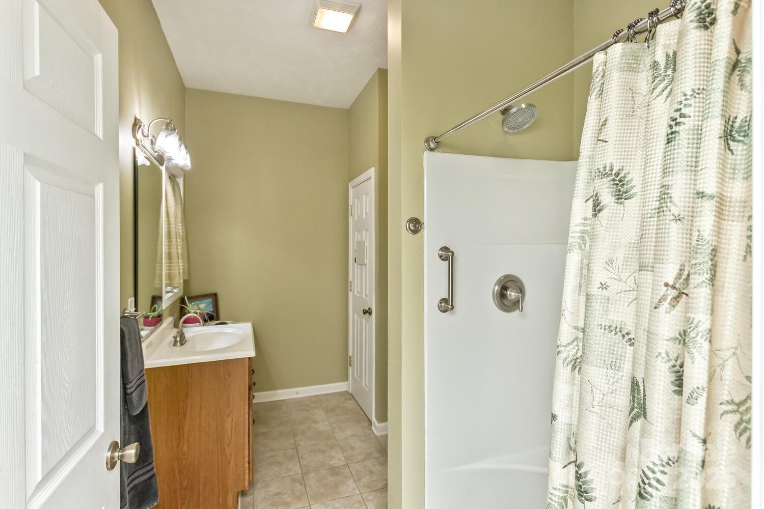 Mills Pointe - Residential