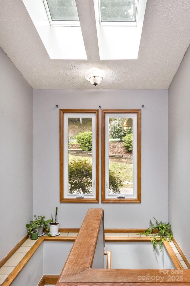 Mills Pointe - Residential