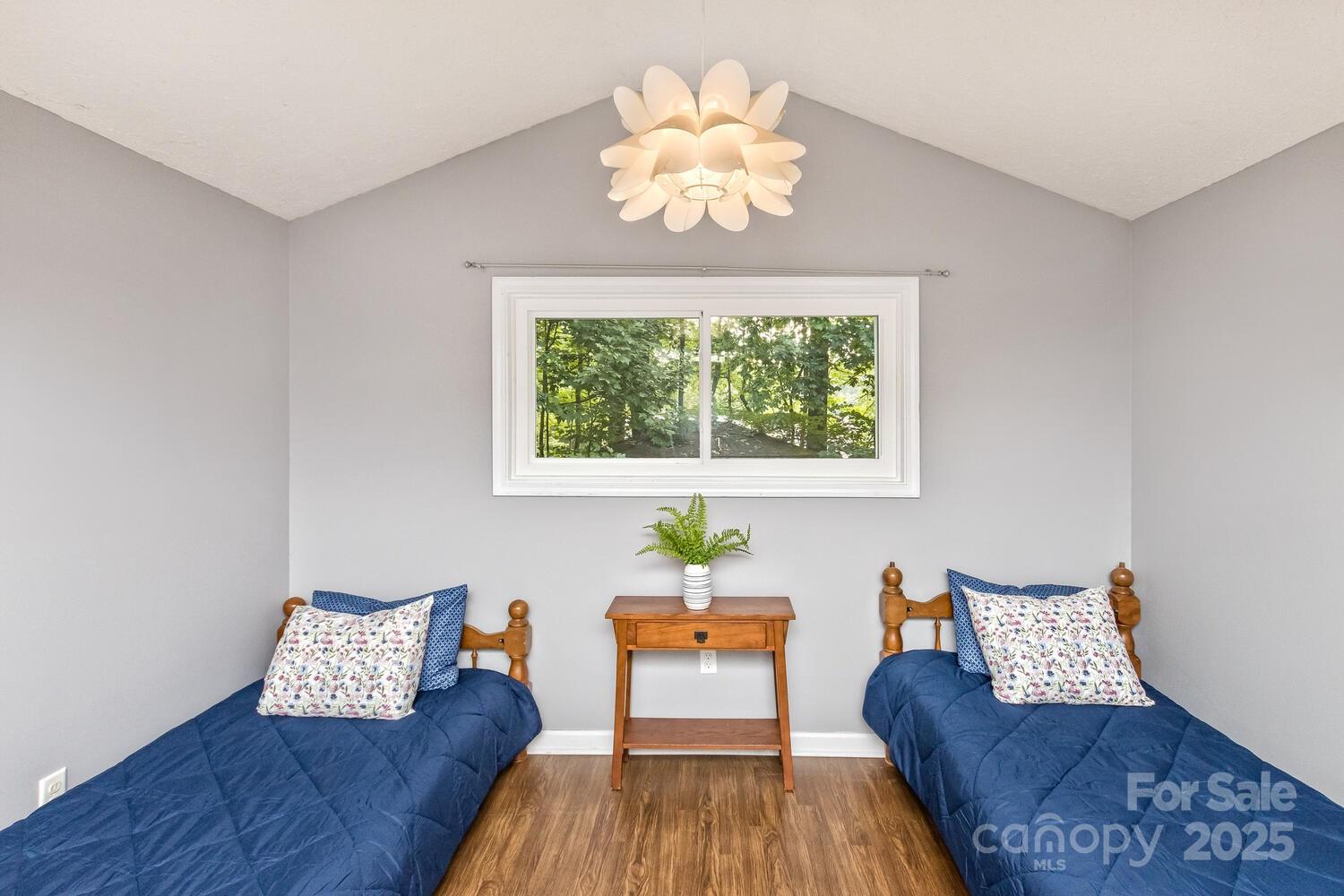 Mills Pointe - Residential