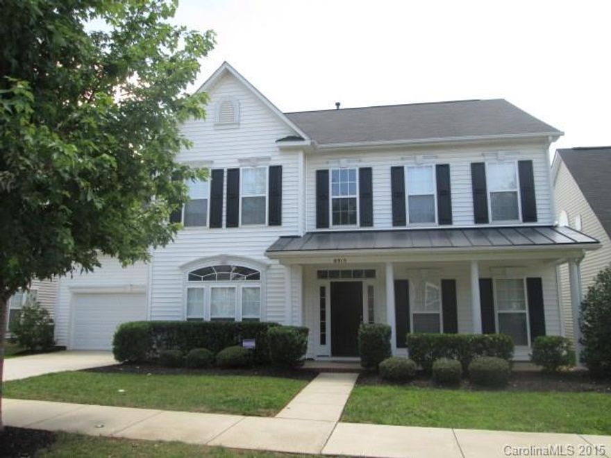 Beautiful home in Gilead Ridge. Hardwood floor in foyer, kitchen, dining and sunroom. Kitchen features island, cabinets galore, granite counter tops and black appliances. Large den and bonus room. Office with french doors and sunroom. Pet fee is per pet that does not exceed 30 lbs.