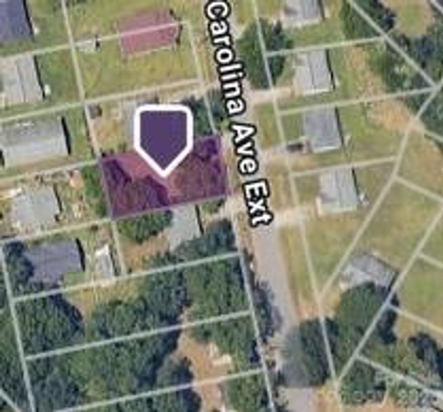 Great investment opportunity. Level and cleared infill lot with multiple new construction homes being built on the same road.