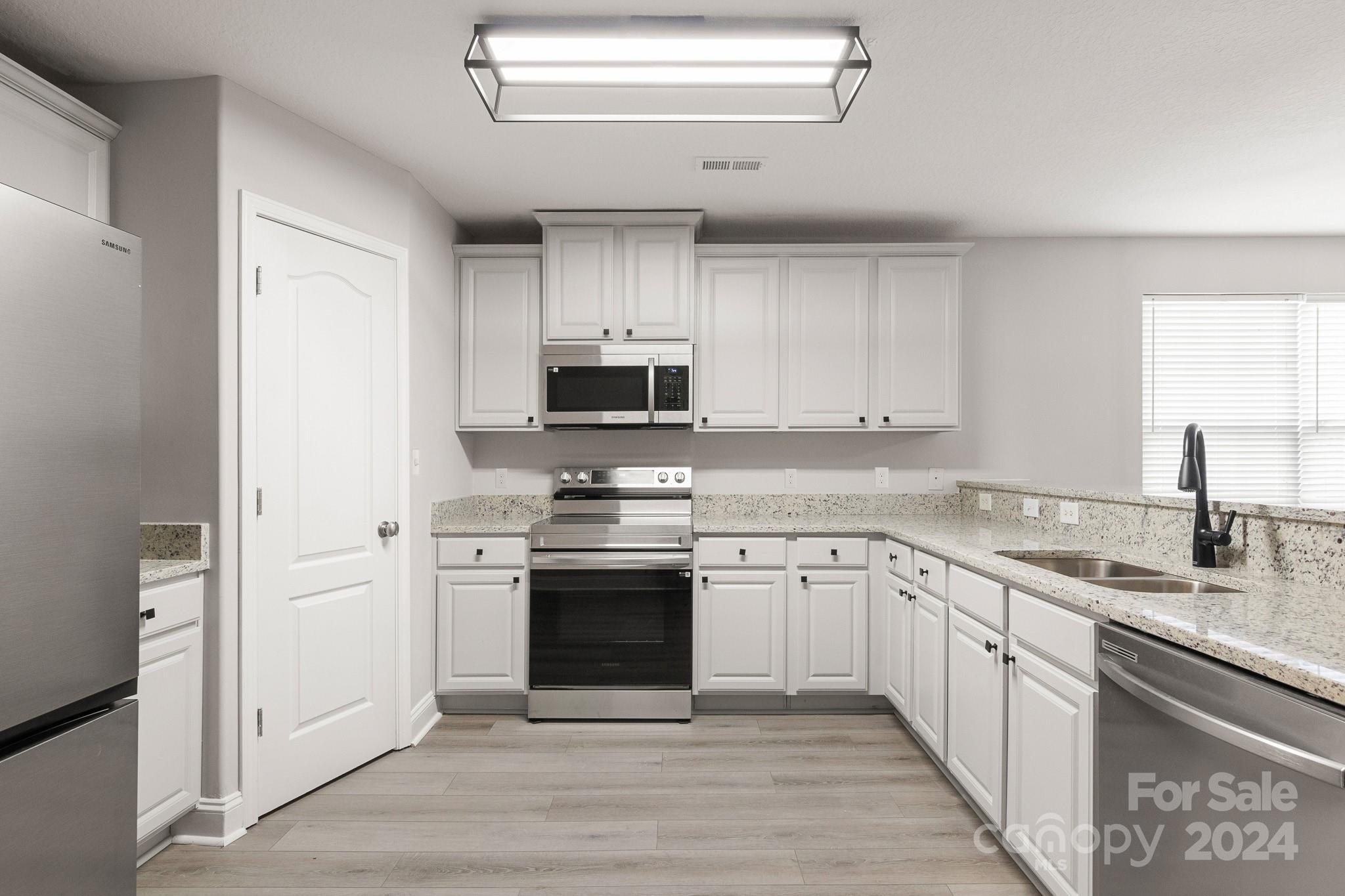 The Creeks Edge - Residential