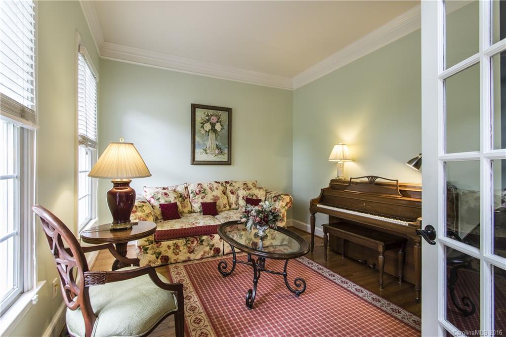 Kings Crossing - Residential