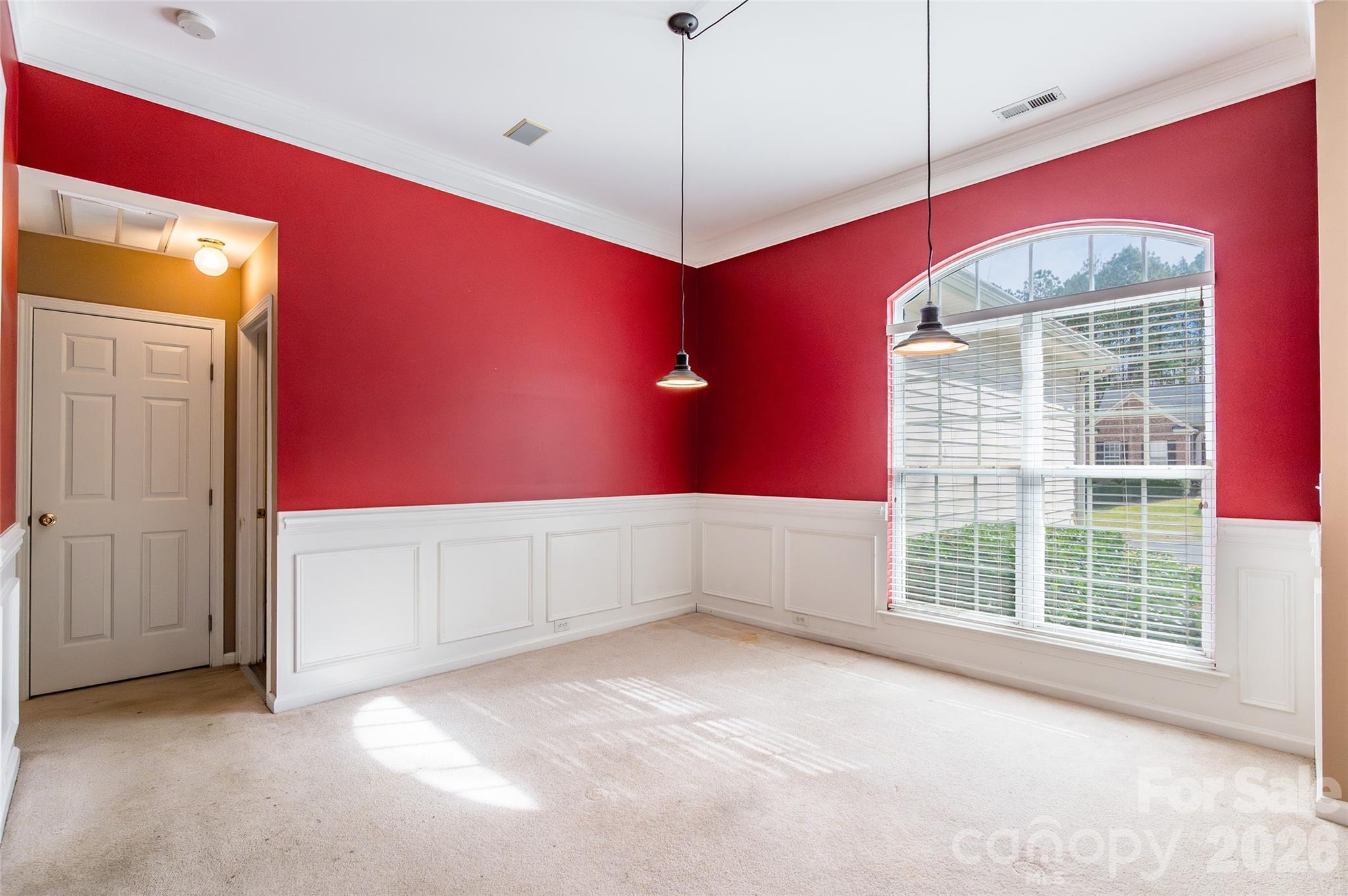 629 Sunset Point Drive