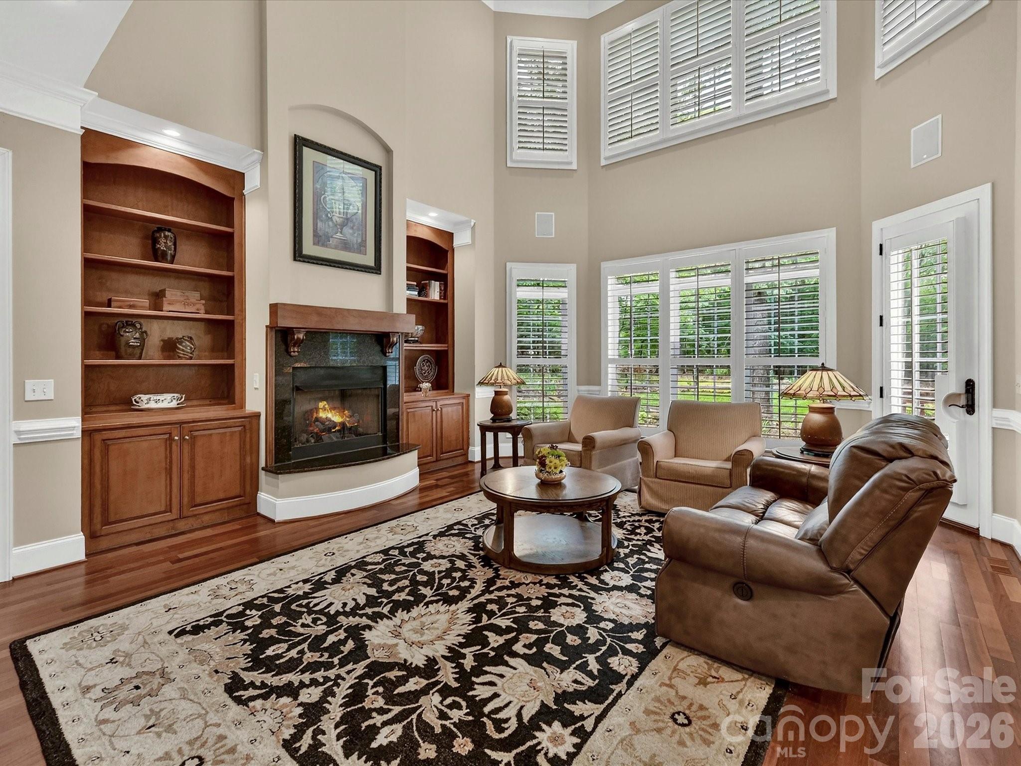 Hamilton Crest - Residential