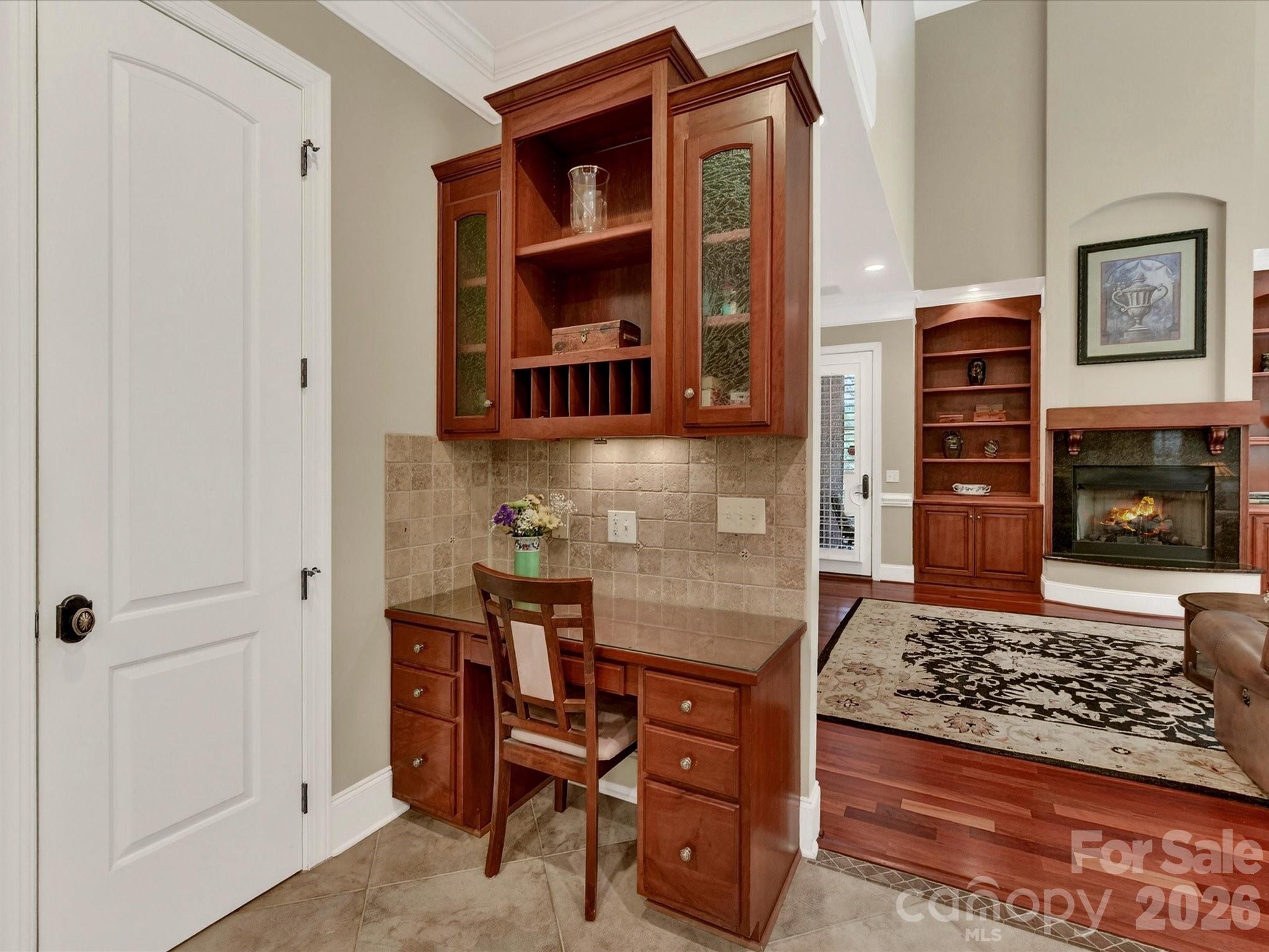 Hamilton Crest - Residential