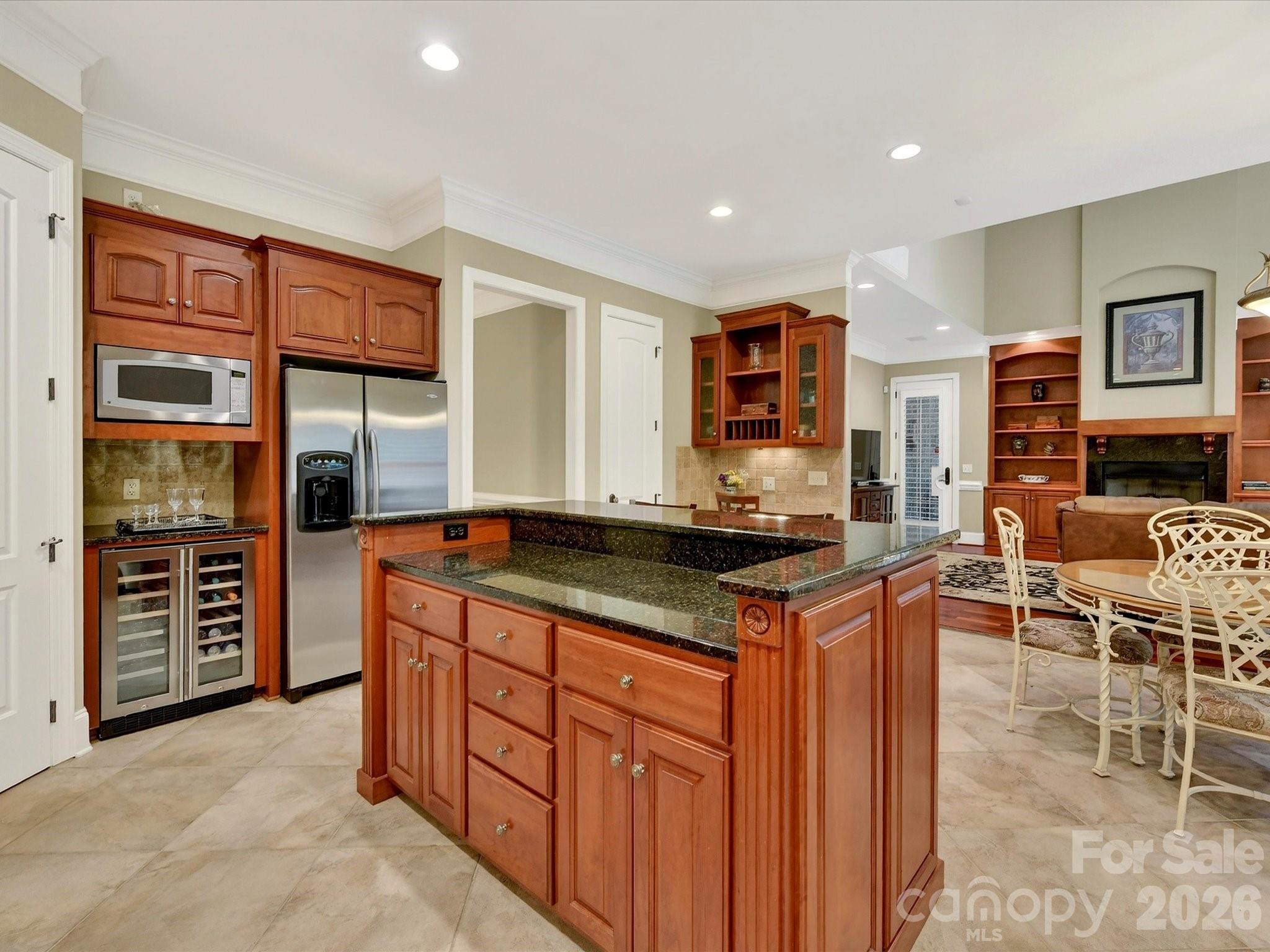 Hamilton Crest - Residential