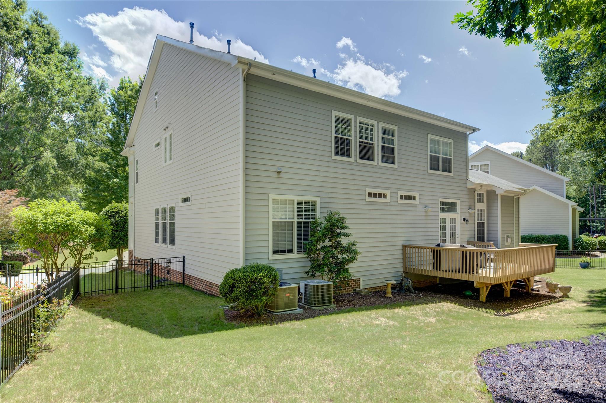 14027 Grand Traverse Drive