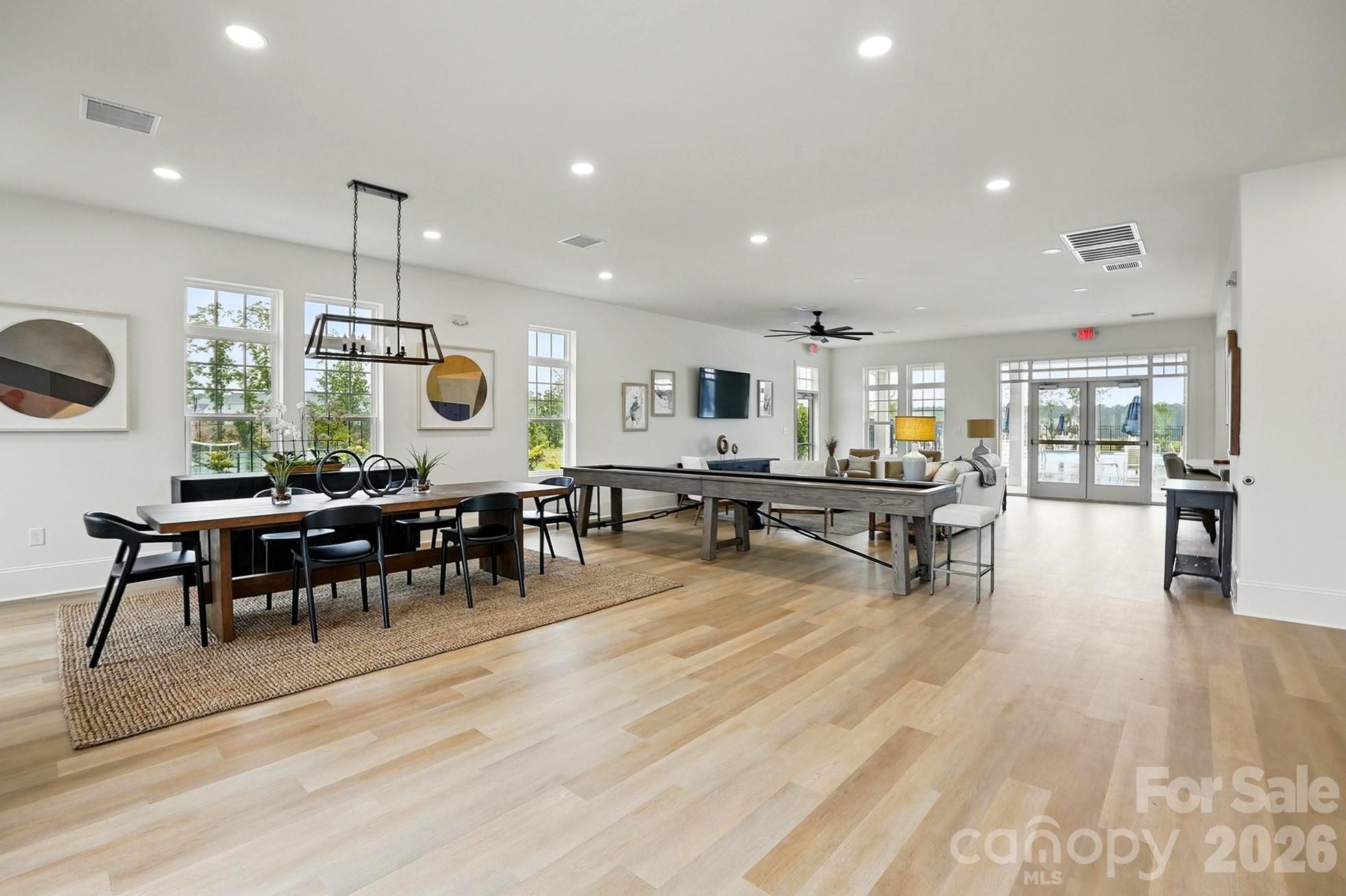 Laurelbrook - Residential