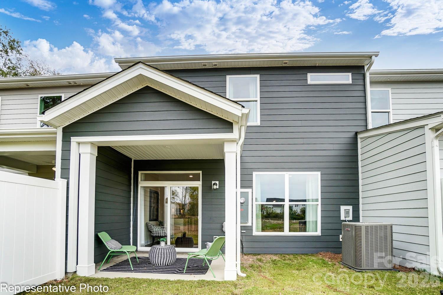 Harrisburg Village - Residential