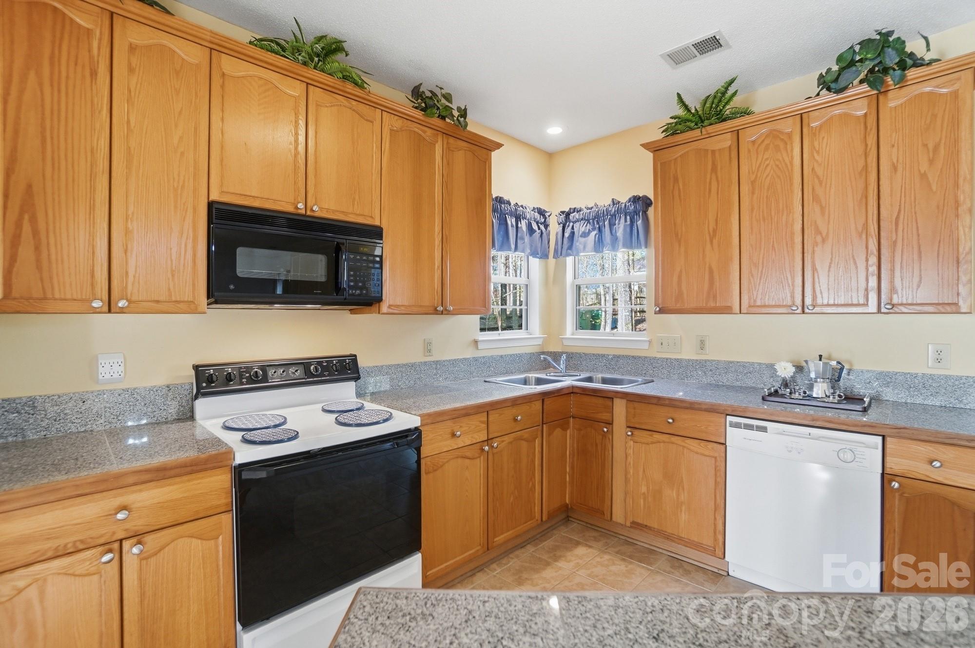 Claiborne Woods - Residential