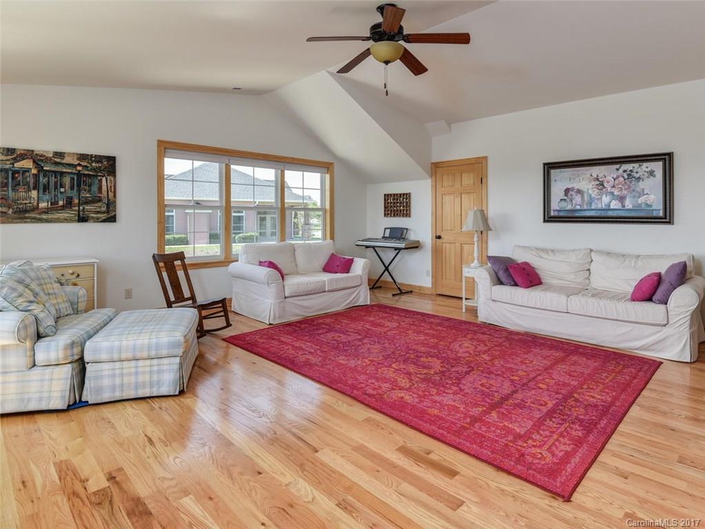 Starview Heights - Residential