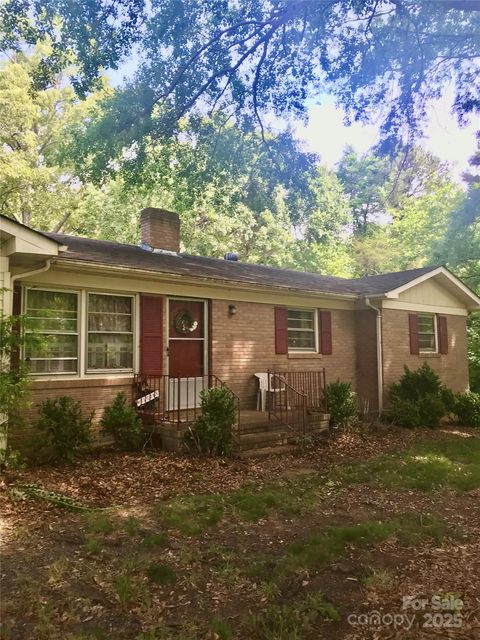 Photo of 3715 Vanderburg Drive, Concord, NC 28025 (MLS # 4259887) Photo of 3715 Vanderburg Drive, Concord, NC 28025 (MLS # 4259887)