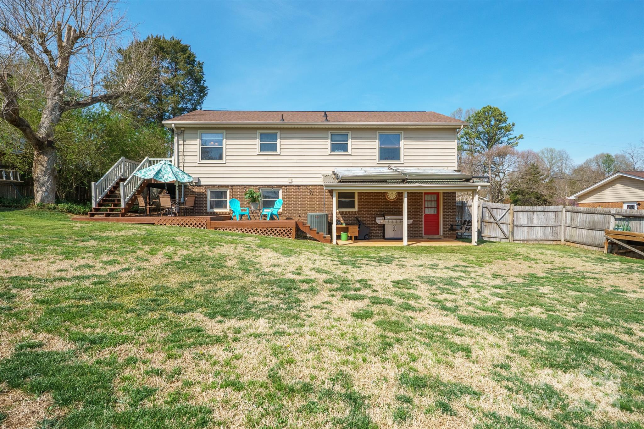 Meadowbrook Acres - Residential