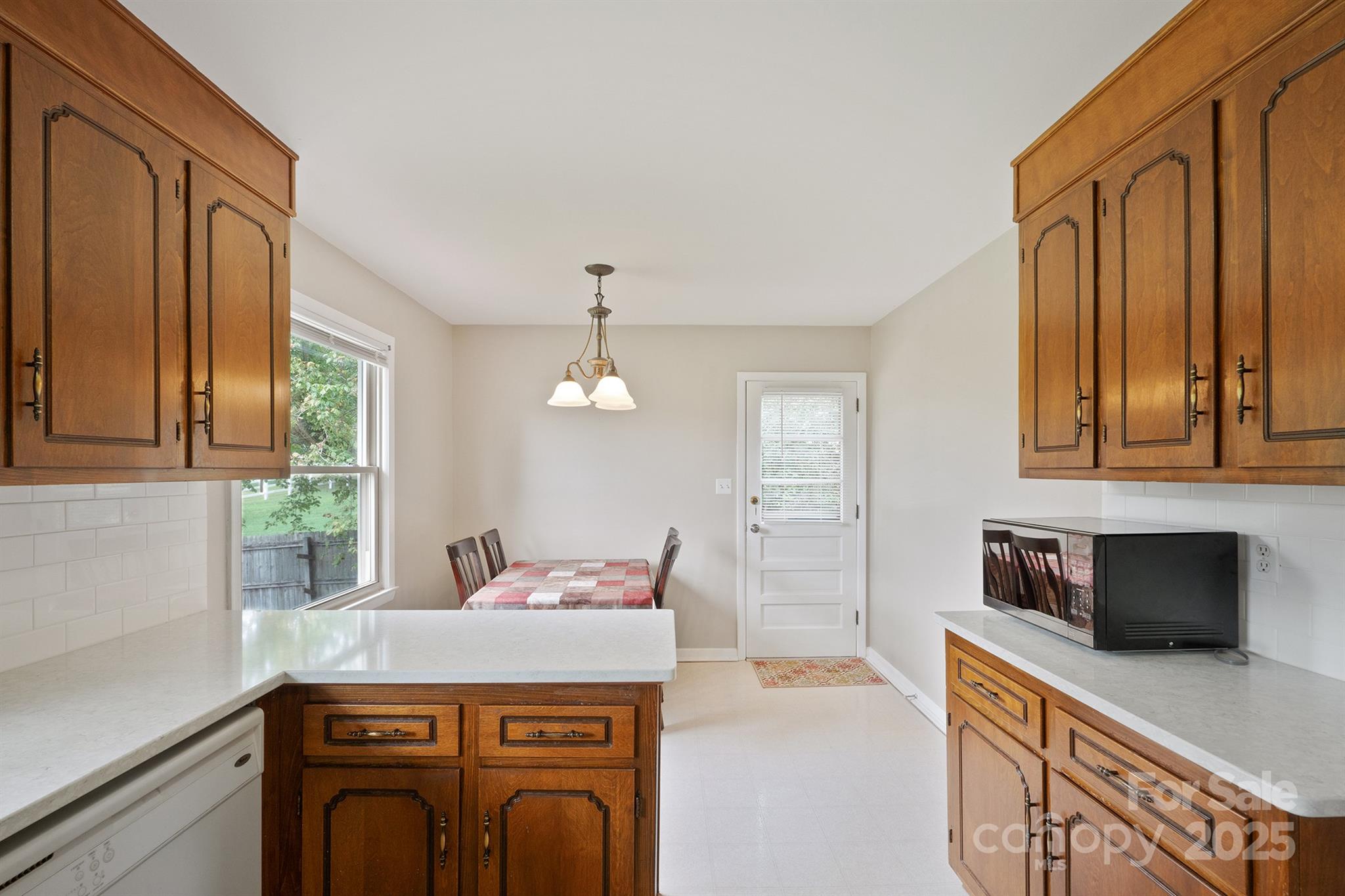 Meadowbrook Acres - Residential