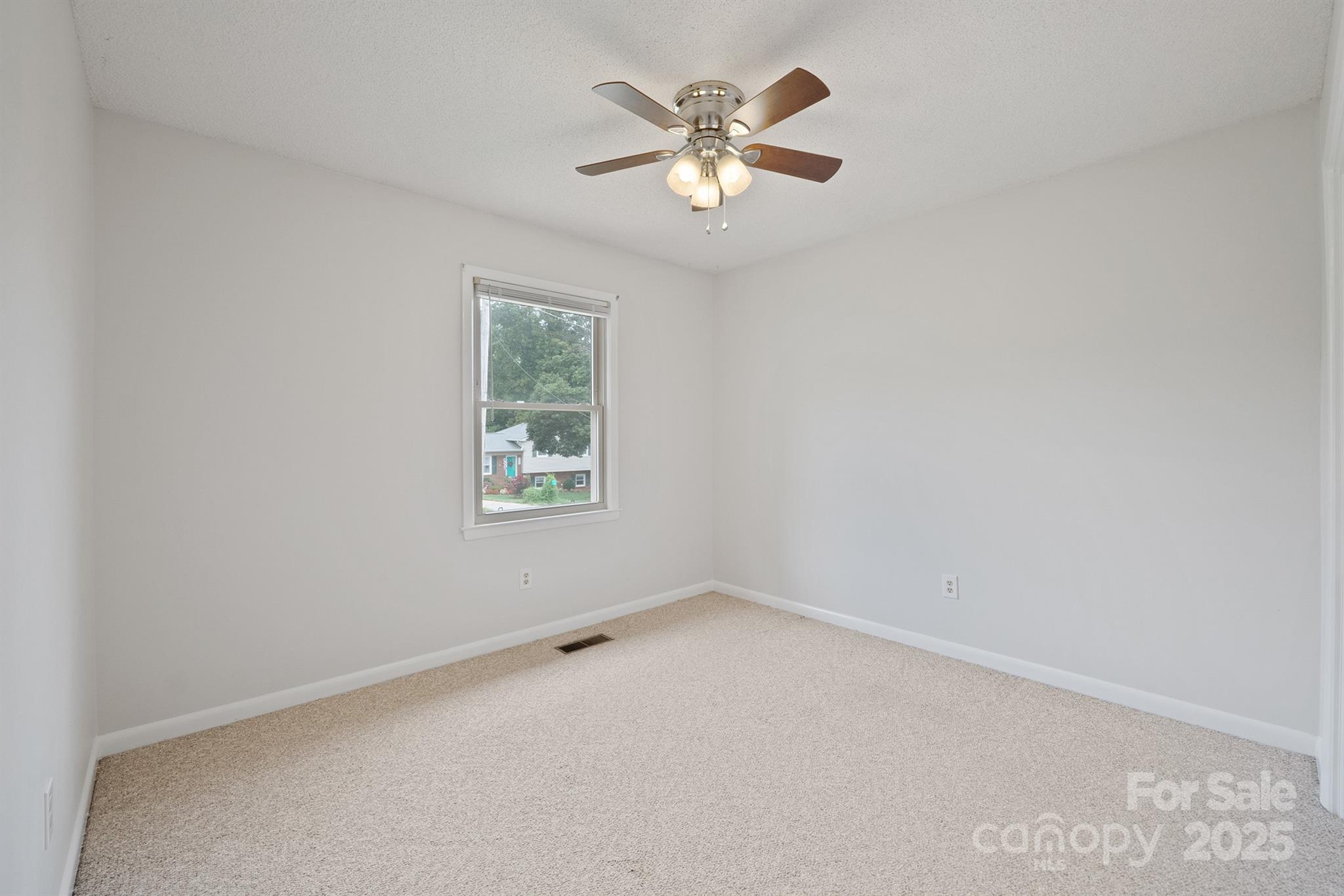 Meadowbrook Acres - Residential