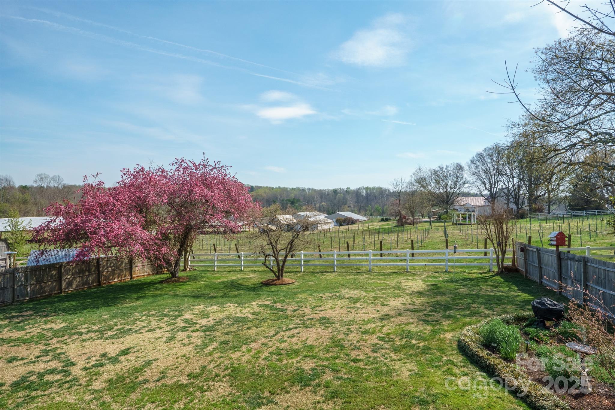 Meadowbrook Acres - Residential