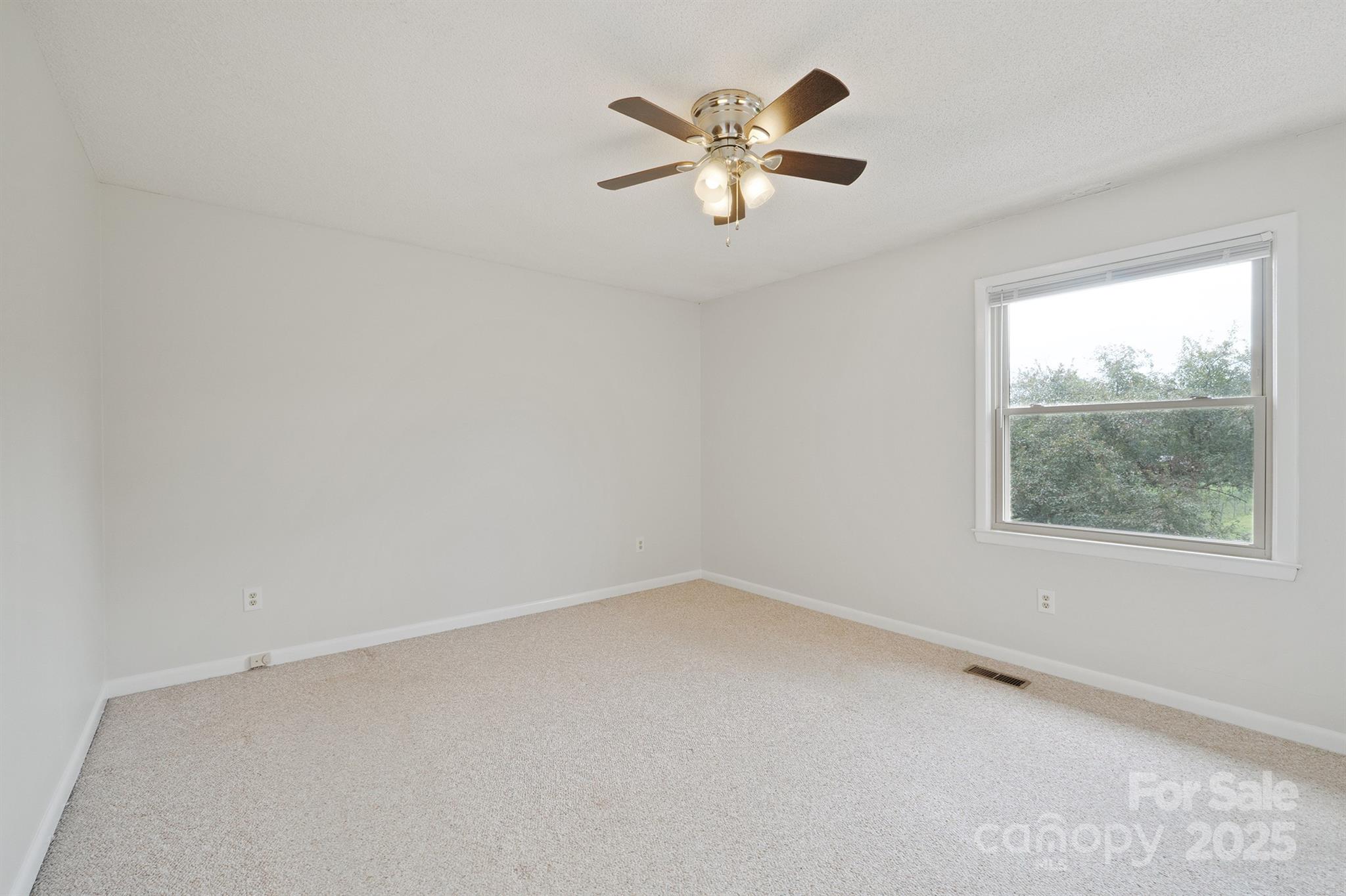 Meadowbrook Acres - Residential