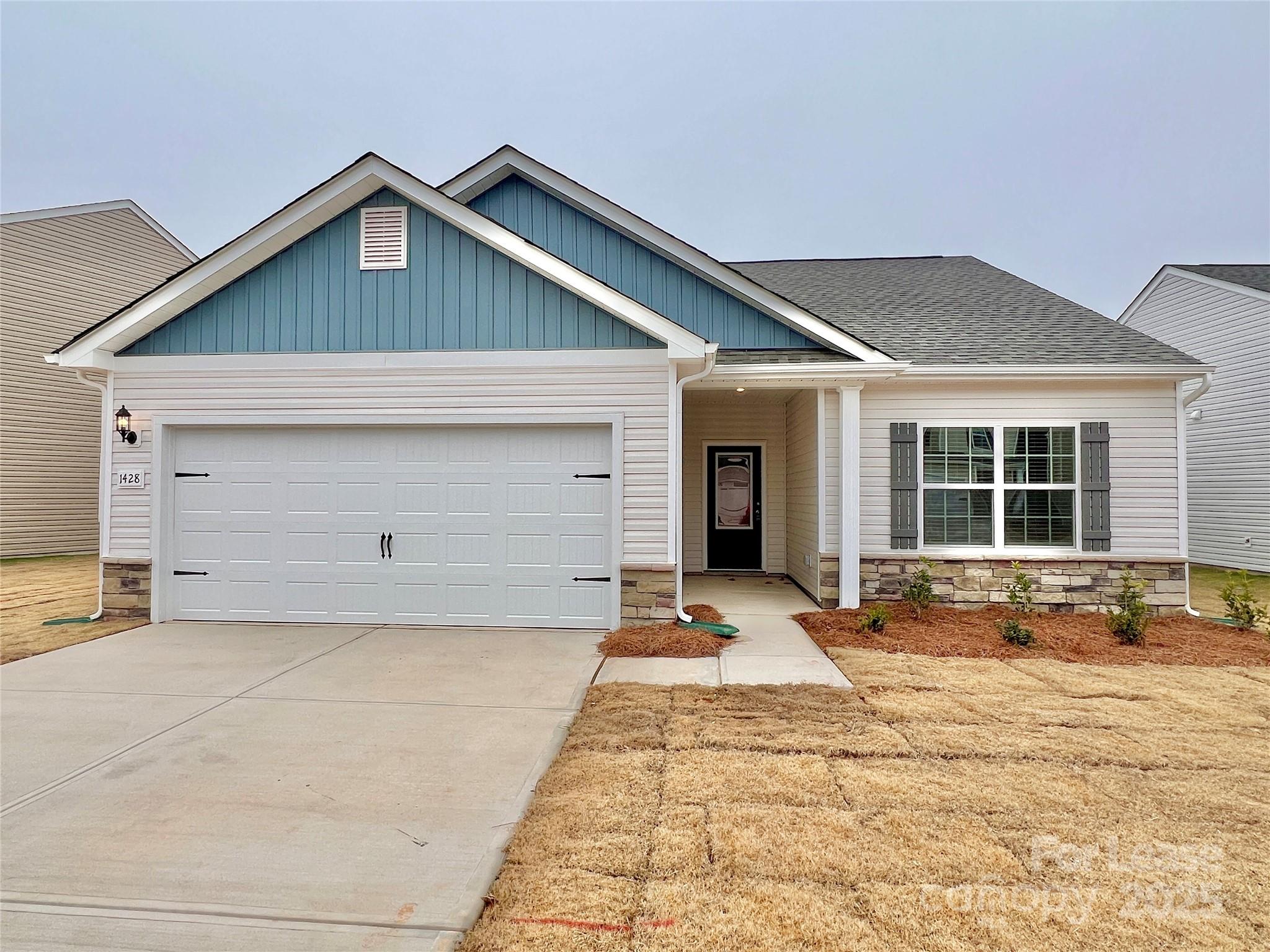 McKee Creek Village - Residential Lease