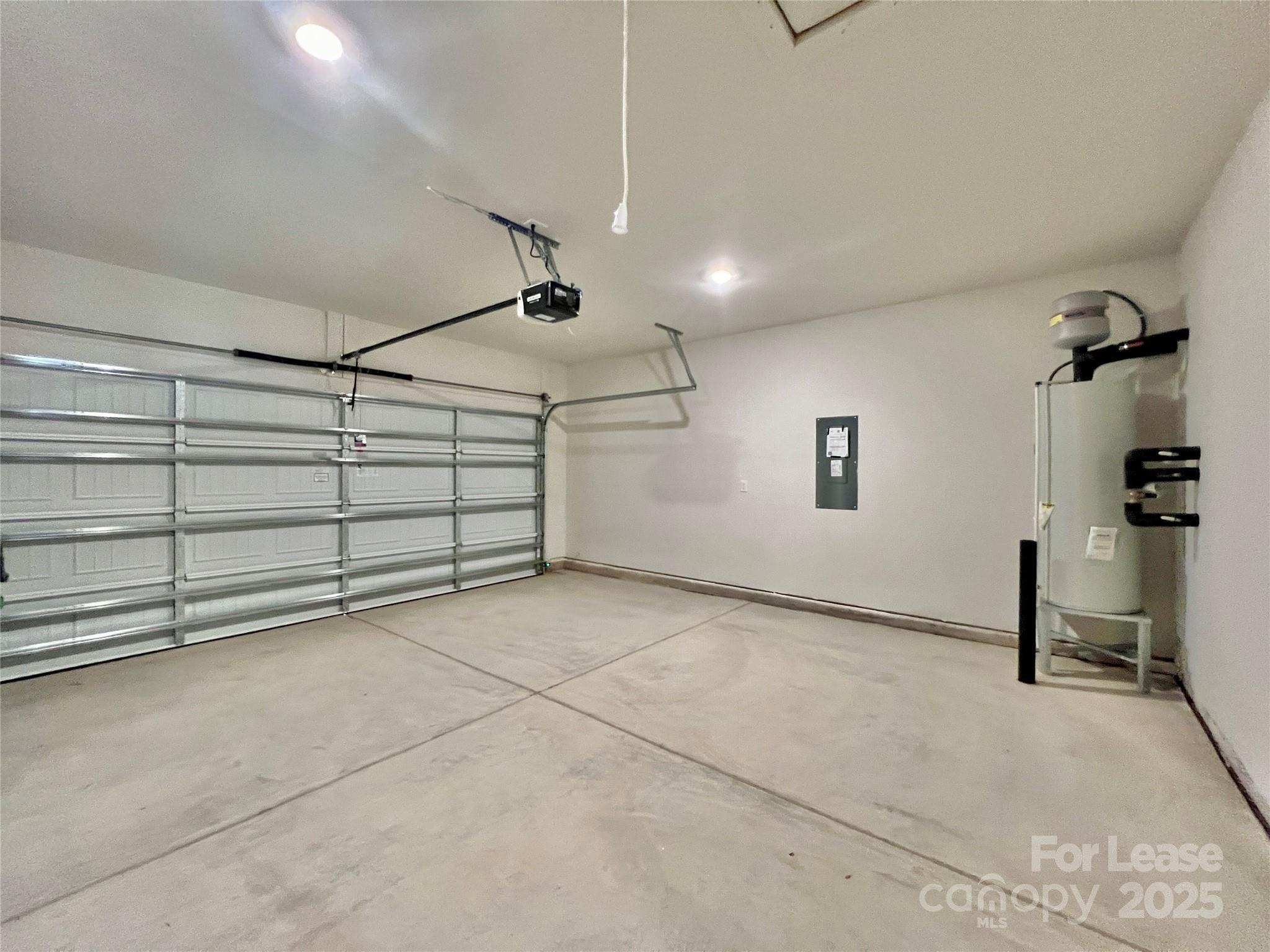 McKee Creek Village - Residential Lease