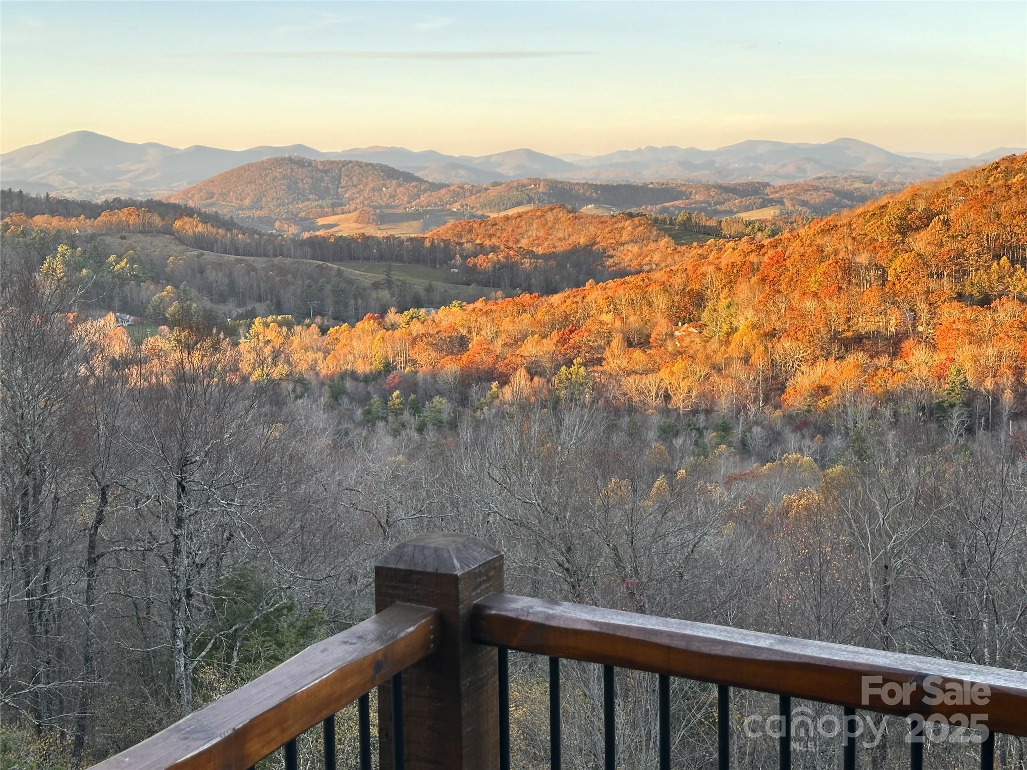 Boone, North Carolina 28607, United States, 3 Bedrooms Bedrooms, ,3 BathroomsBathrooms,Residential,Active,92345