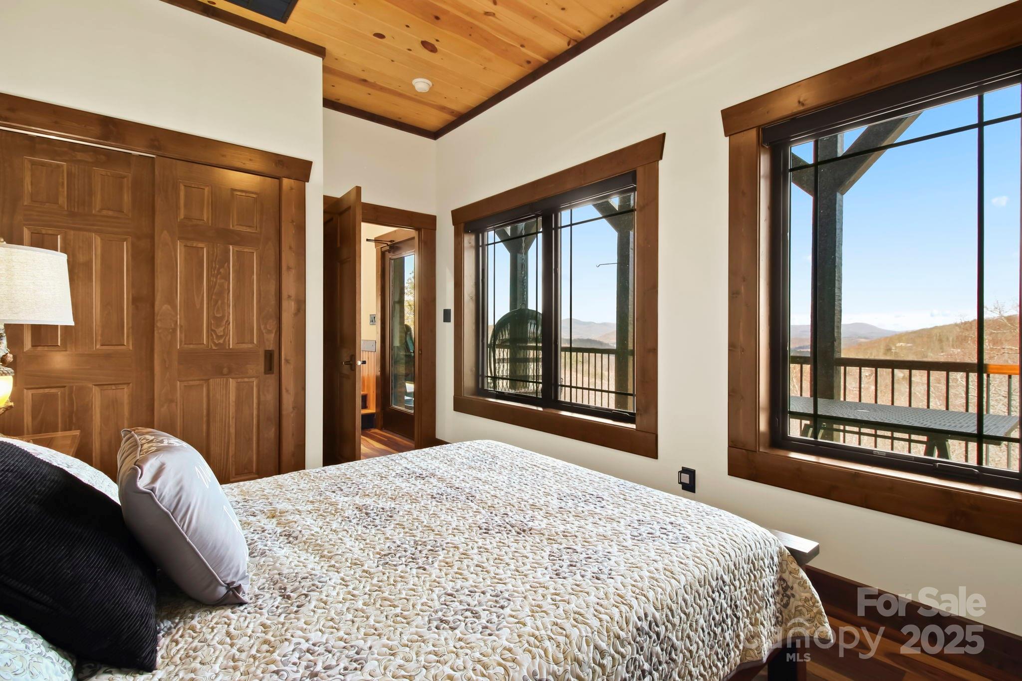 Boone, North Carolina 28607, United States, 3 Bedrooms Bedrooms, ,3 BathroomsBathrooms,Residential,Active,92345