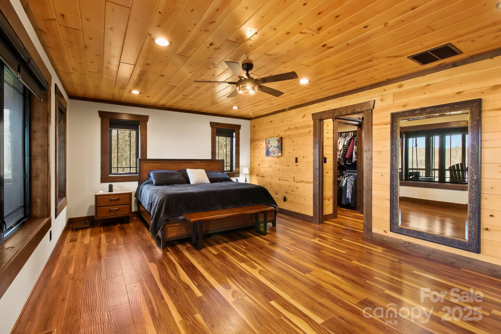 Boone, North Carolina 28607, United States, 3 Bedrooms Bedrooms, ,3 BathroomsBathrooms,Residential,Active,92345