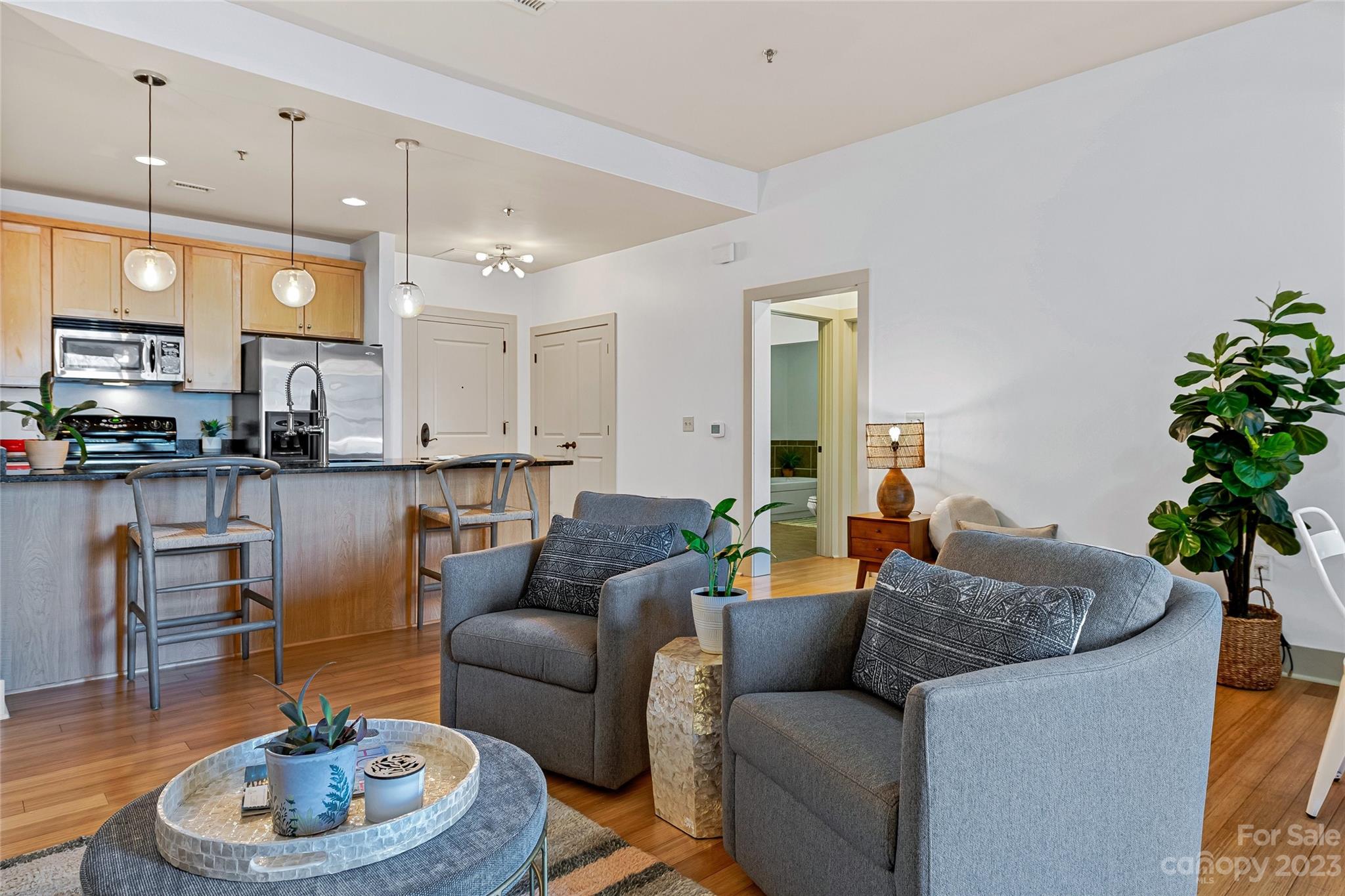 The Pioneer Building - Residential