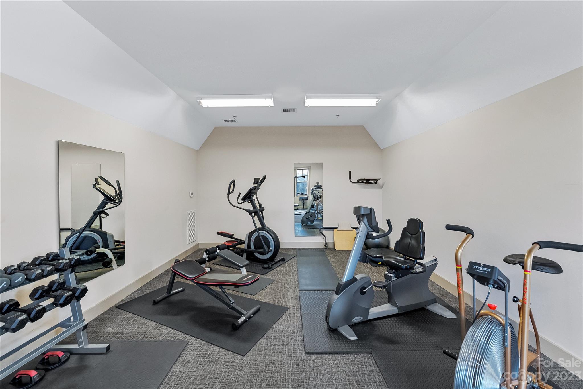 The Pioneer Building - Residential