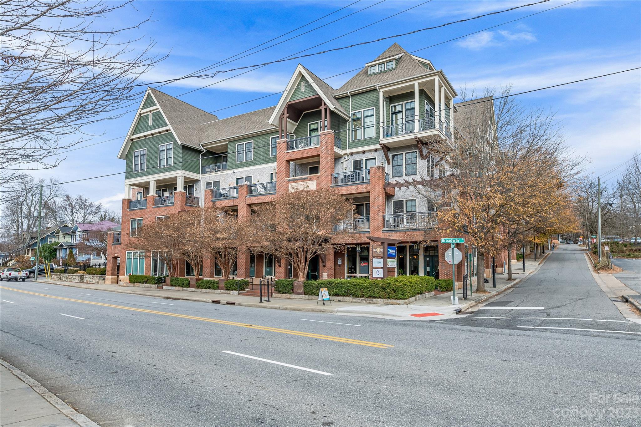 The Pioneer Building - Residential