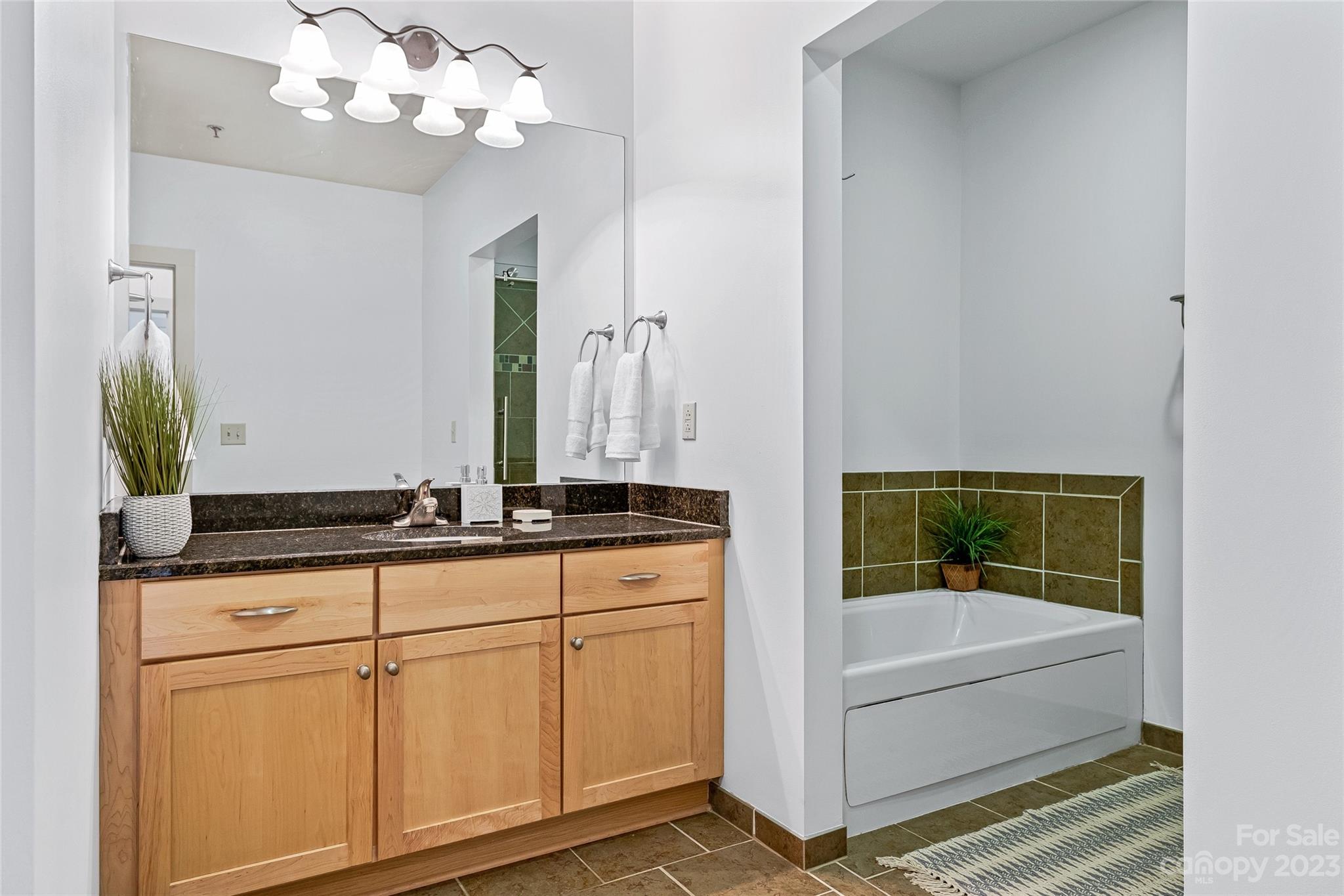 The Pioneer Building - Residential