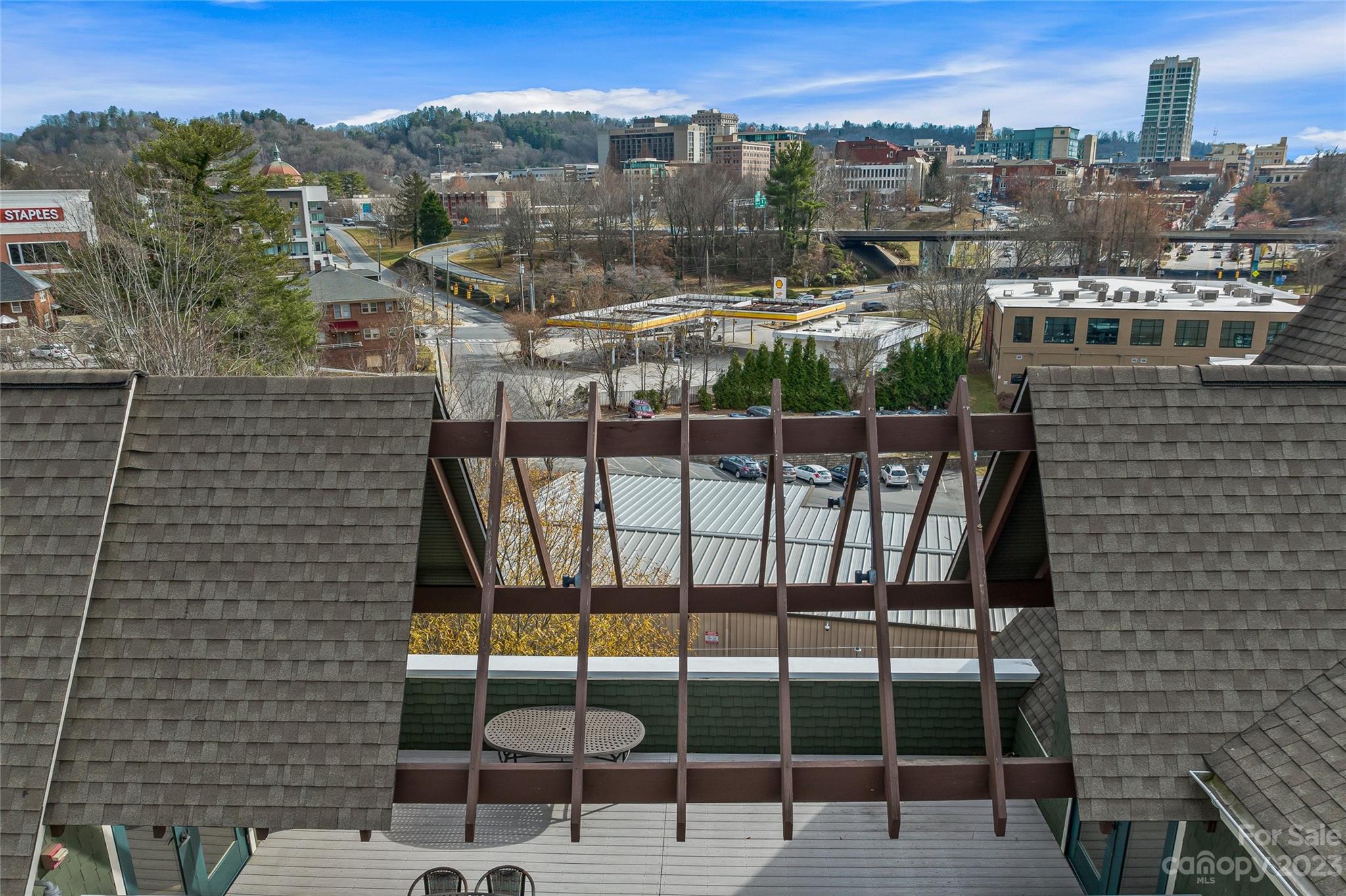 The Pioneer Building - Residential