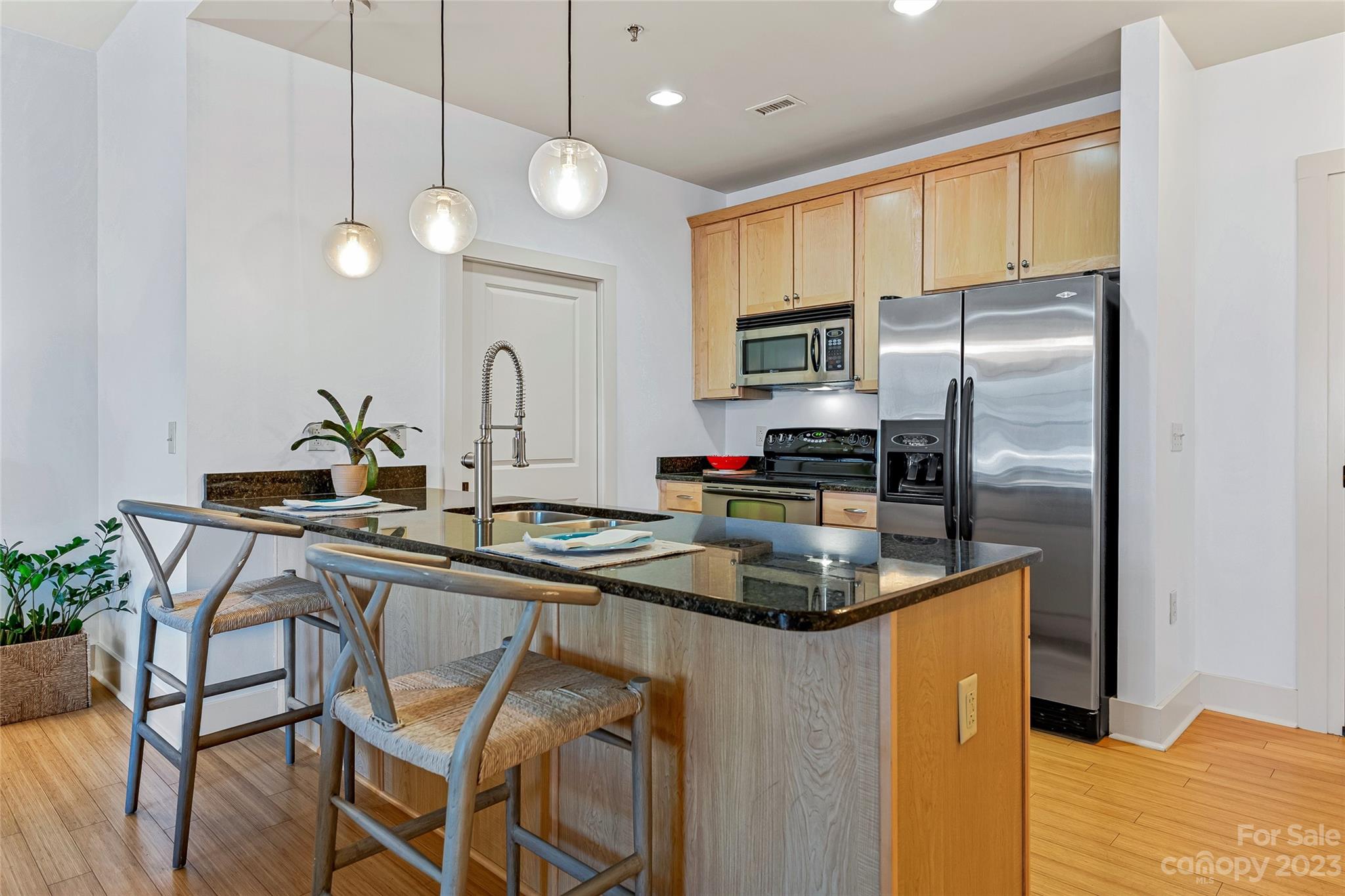 The Pioneer Building - Residential