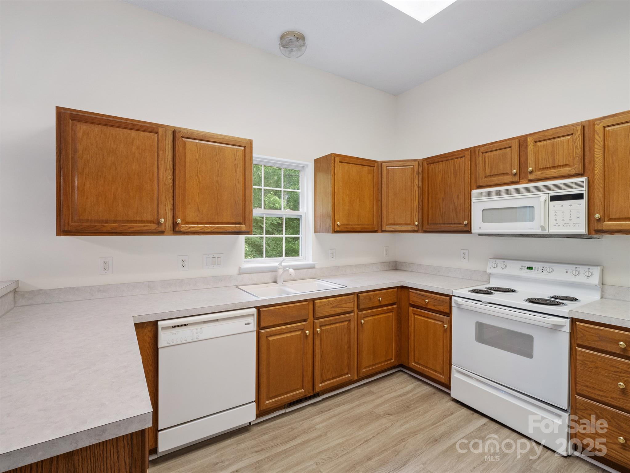 12317 Panthersville Drive
