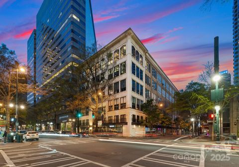 127 N Tryon Street 615 Charlotte NC 28202