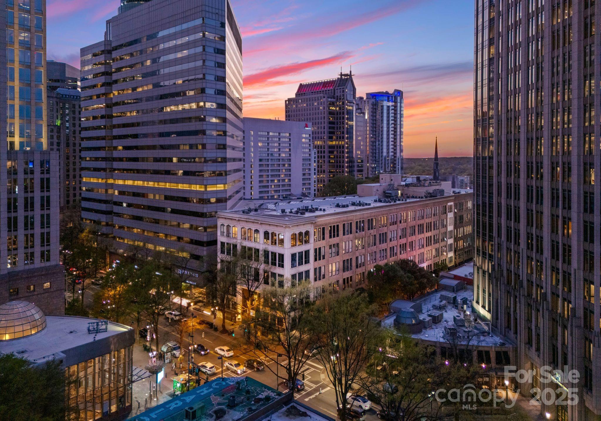 127 N Tryon Street 615