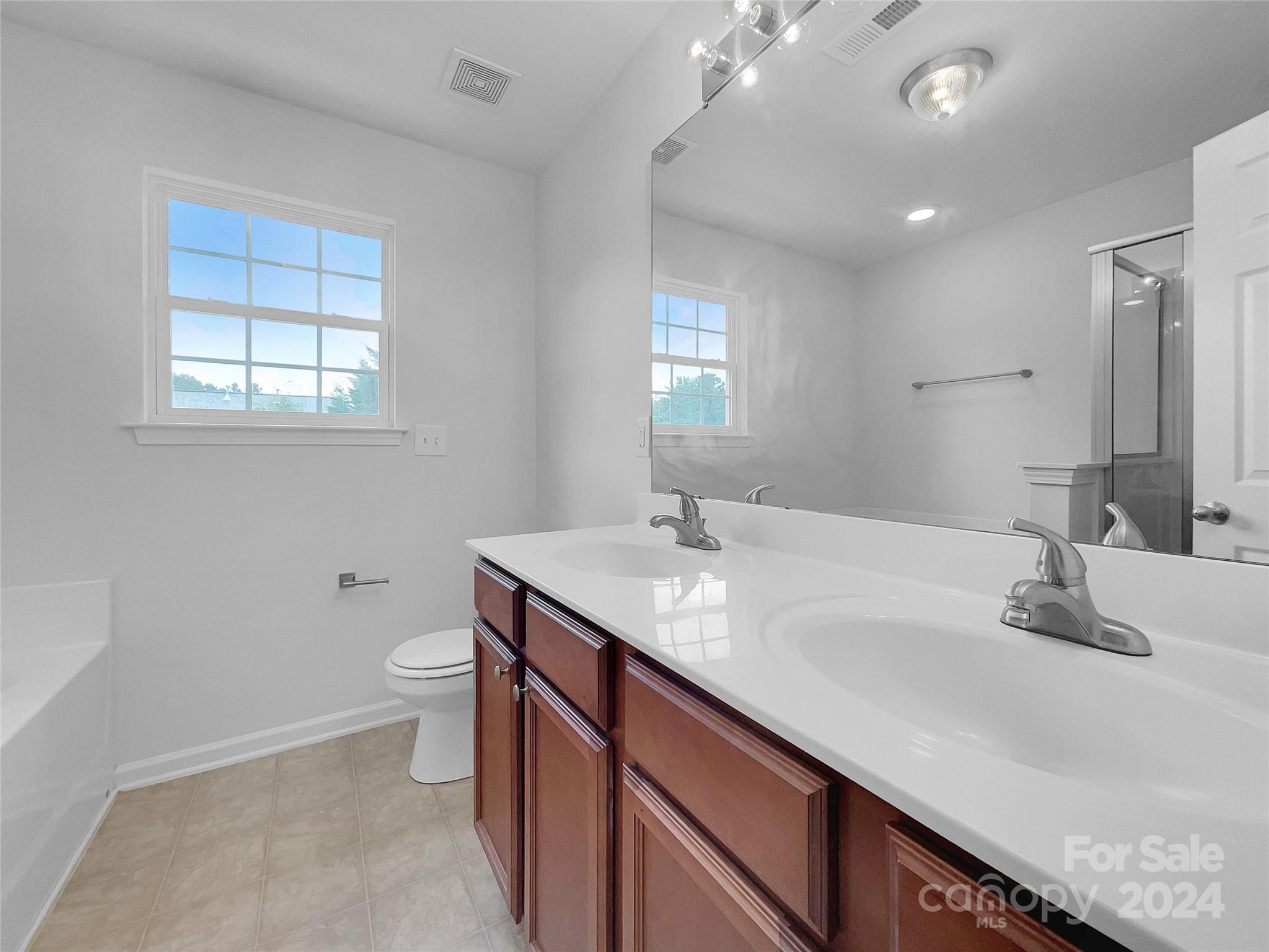 Jones Branch - Residential