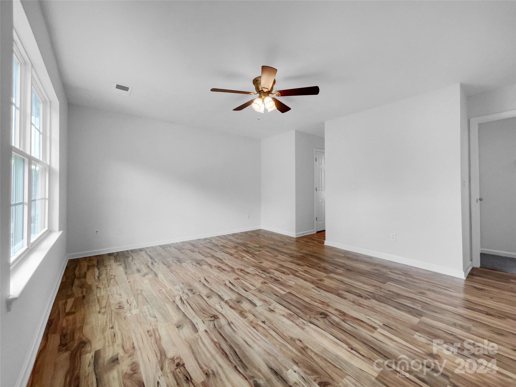 Jones Branch - Residential