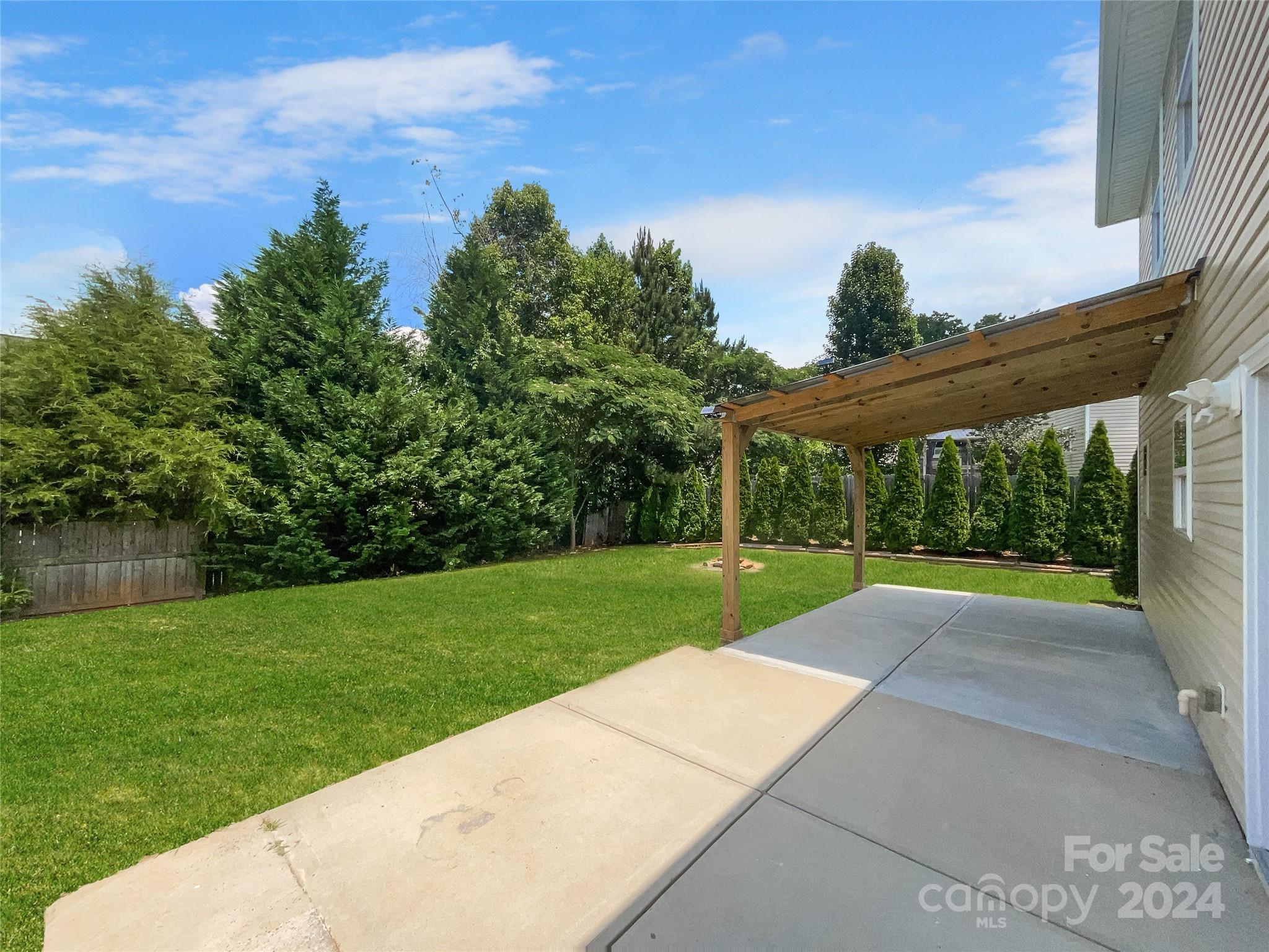 Jones Branch - Residential