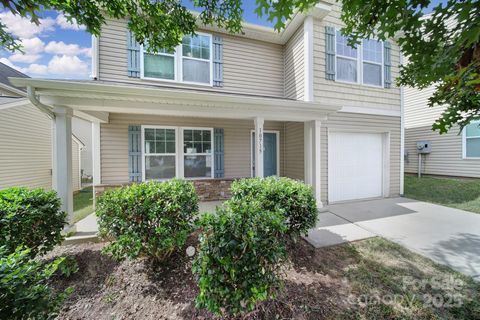 10715 Derryrush Drive Charlotte NC 28213