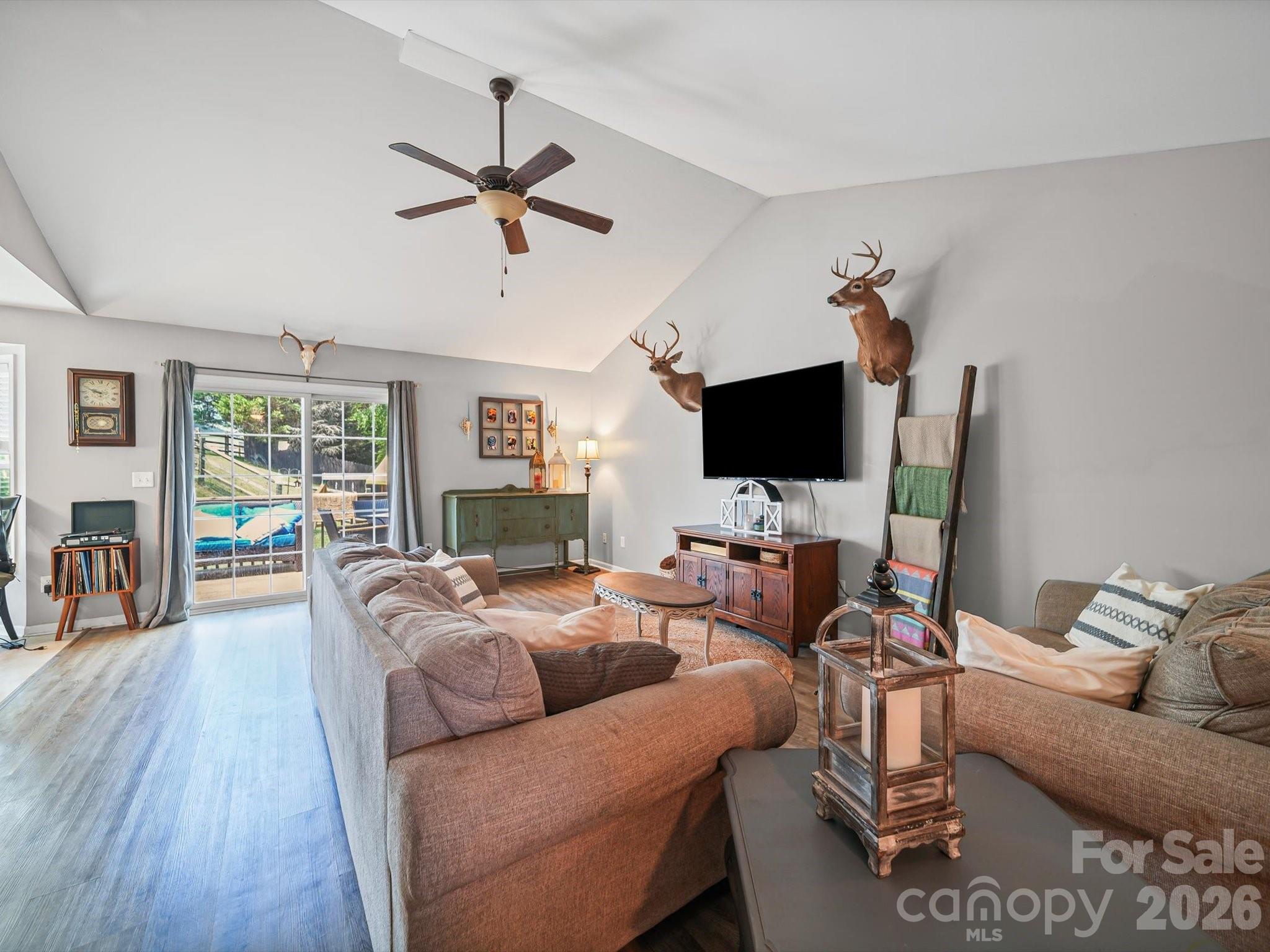 Summey Knoll - Residential