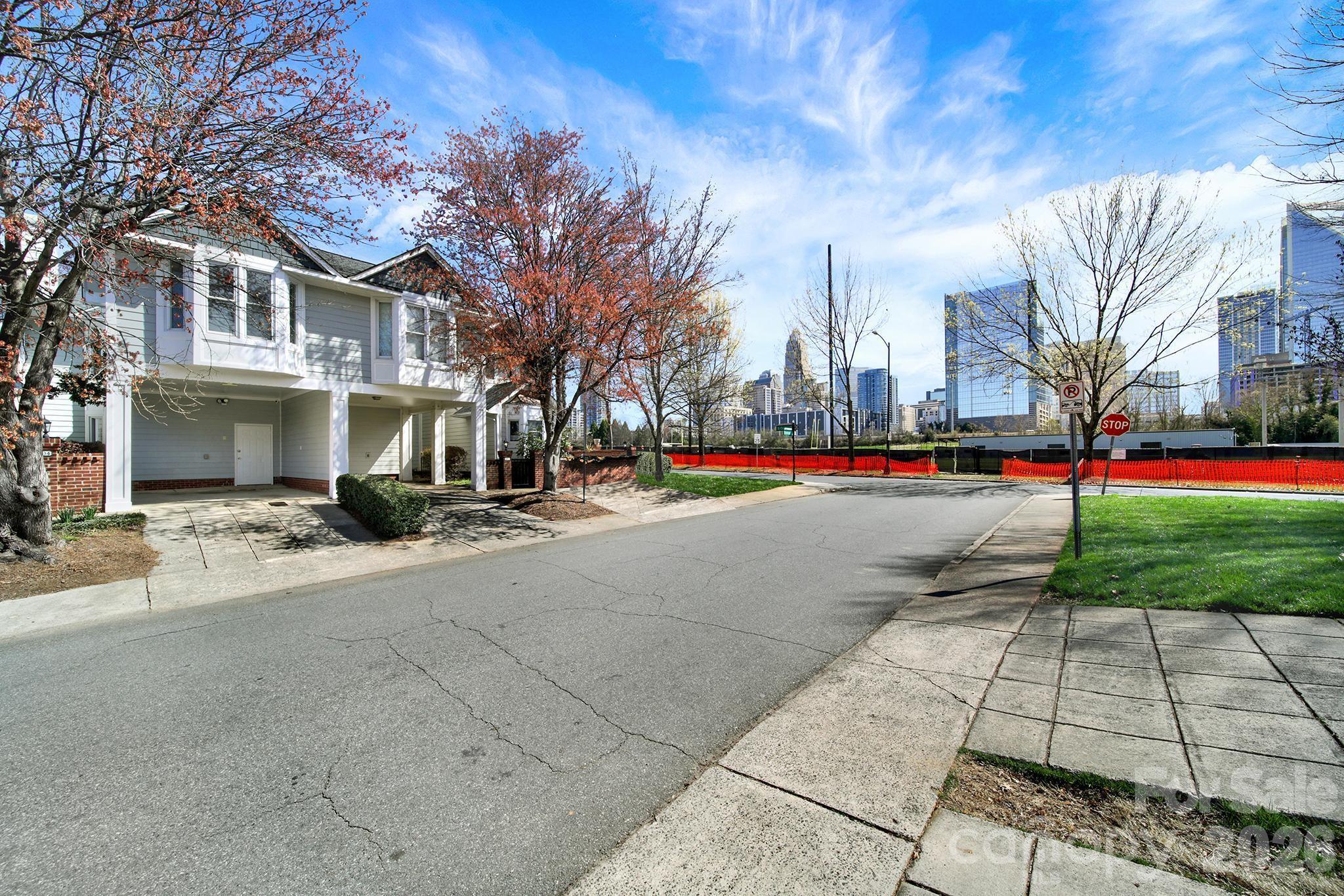 804 Greenleaf Avenue