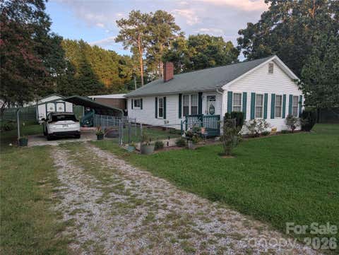 Photo of 406 N Kimmons Street N, Landis, NC 28088 (MLS # 4416117)