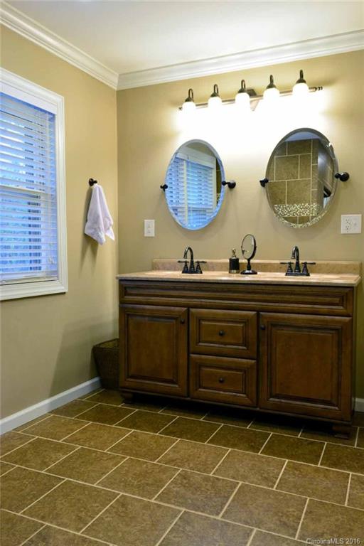 Emerald Shores - Residential