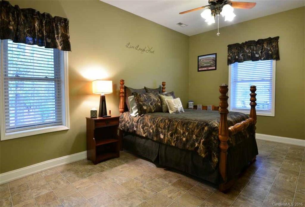 Emerald Shores - Residential